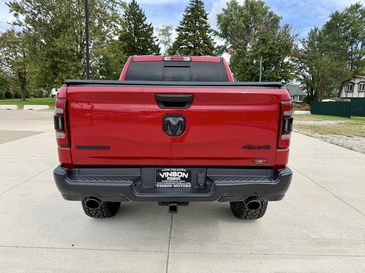 RAM 1500 Big Horn 4x4 Crew Cab 5'7" Box 2022