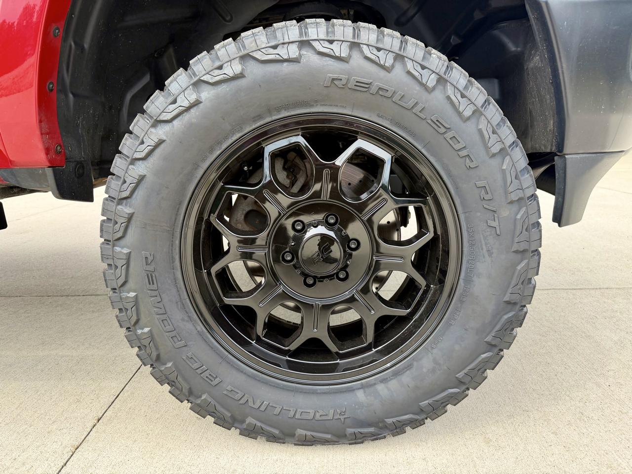 RAM 1500 Big Horn 4x4 Crew Cab 5'7" Box 2022