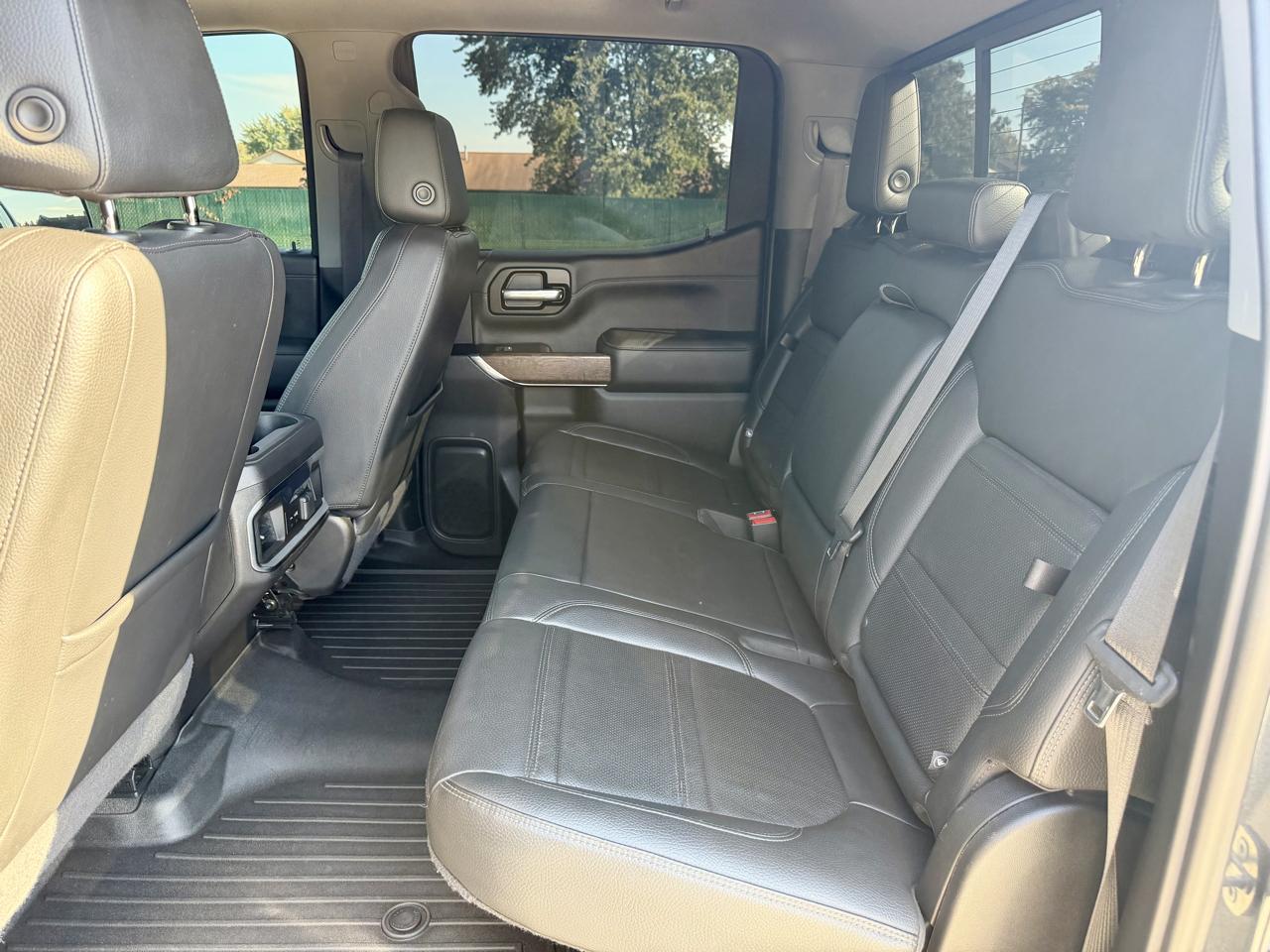 GMC Sierra Limited photo 17