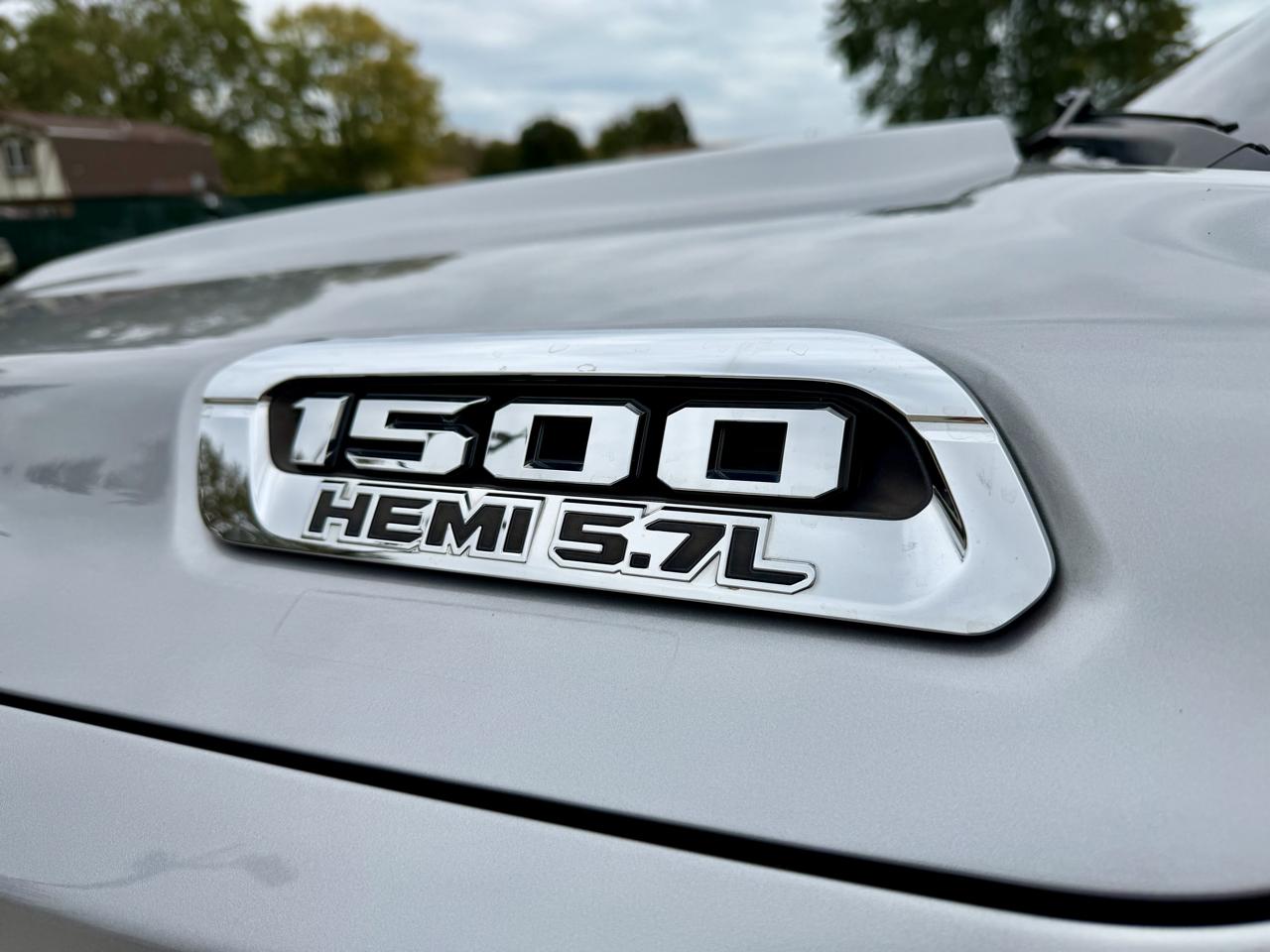 RAM 1500 Big Horn/Lone Star 4x4 Crew Cab 5'7" Box 2019