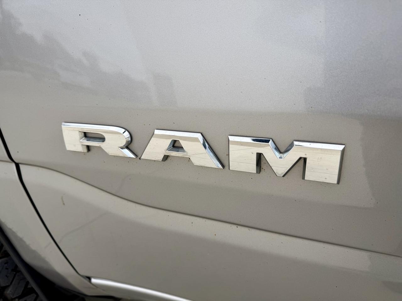 RAM 1500 Big Horn/Lone Star 4x4 Crew Cab 5'7" Box 2019