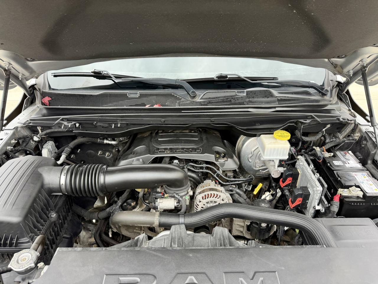 RAM 1500 Big Horn/Lone Star 4x4 Crew Cab 5'7" Box 2019