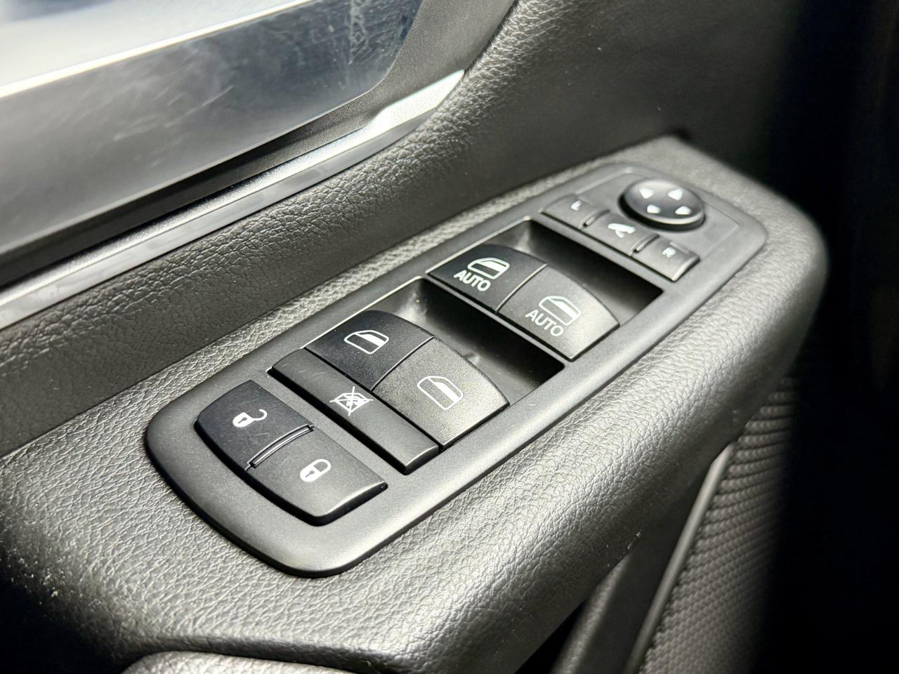 RAM 1500 Big Horn/Lone Star 4x4 Crew Cab 5'7" Box 2019