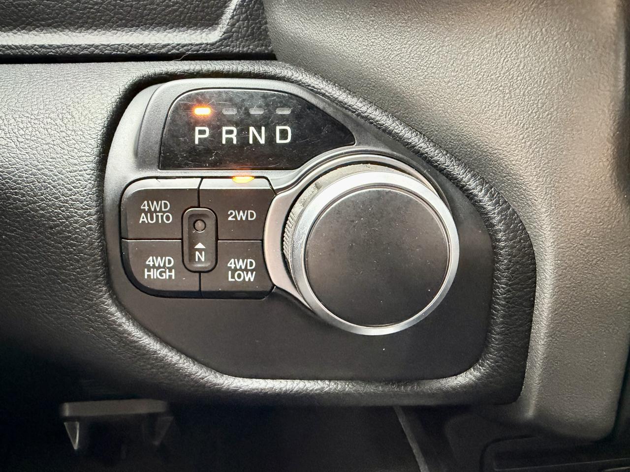 RAM 1500 Big Horn/Lone Star 4x4 Crew Cab 5'7" Box 2019