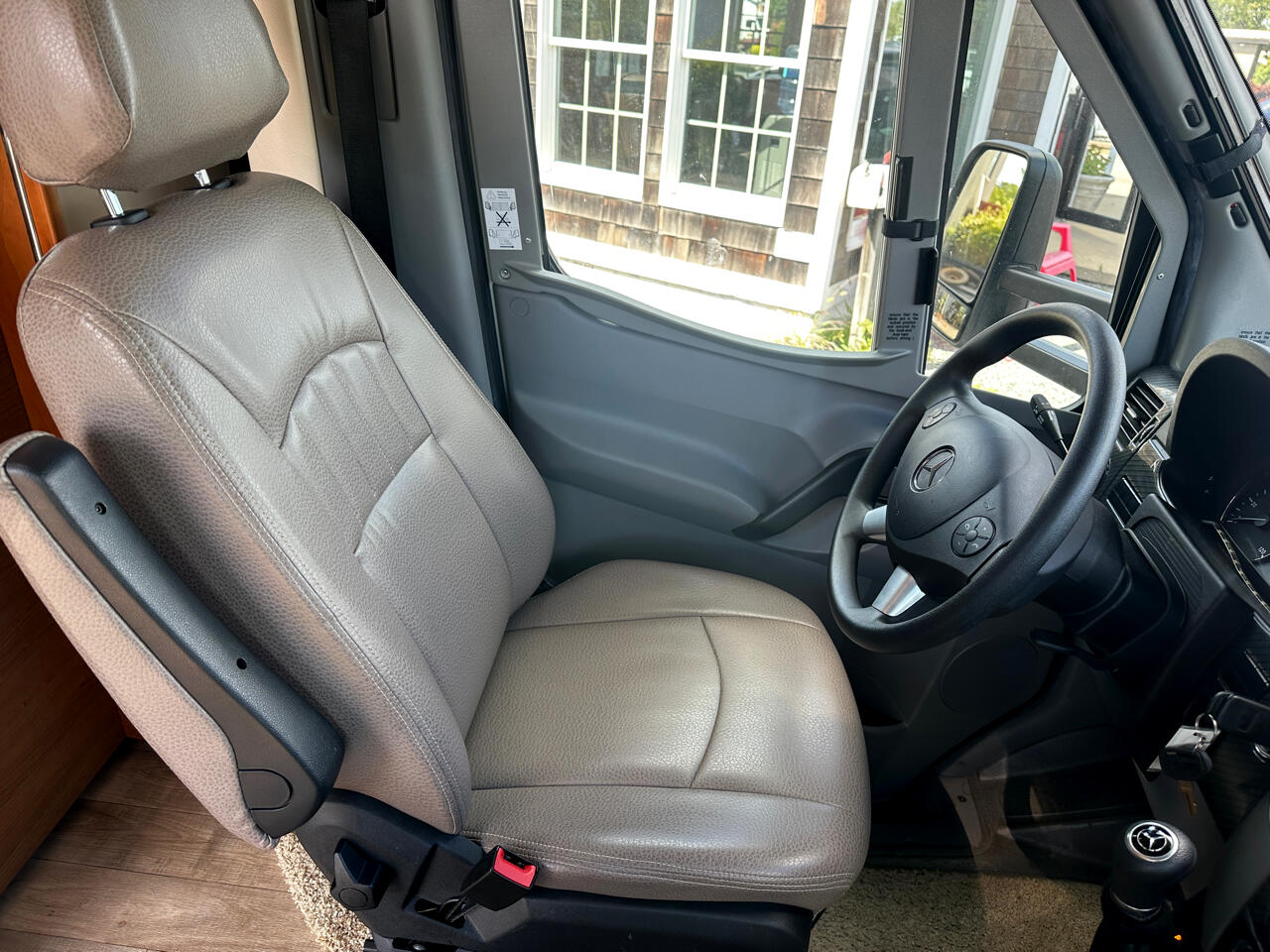 Mercedes-Benz Sprinter 3500 170-in. WB 2018 Mercedes-Benz Sprinter 3500 170-in. WB 2018