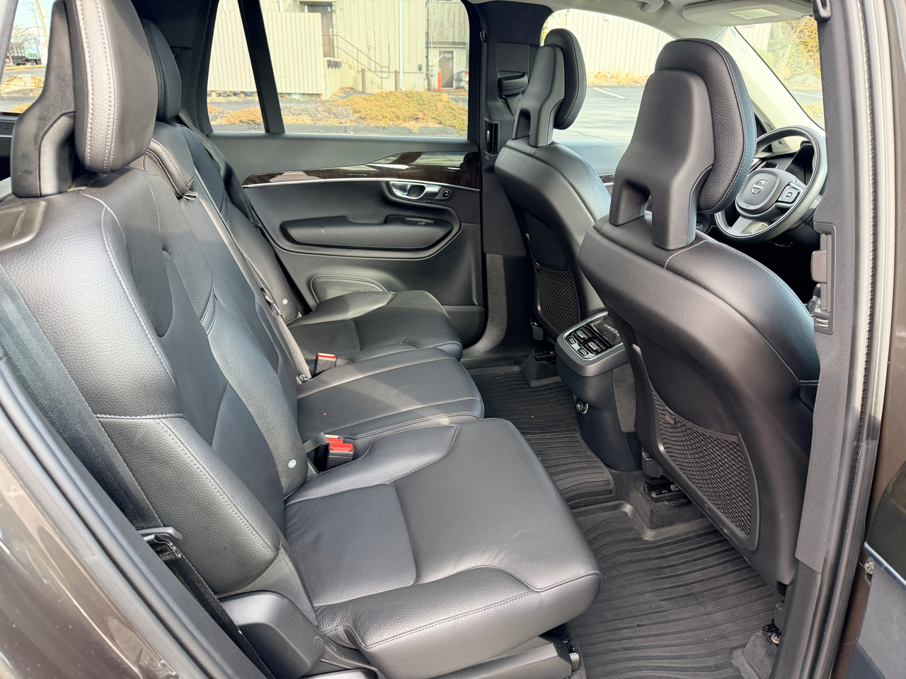 Volvo XC90 T6 Momentum AWD 2018