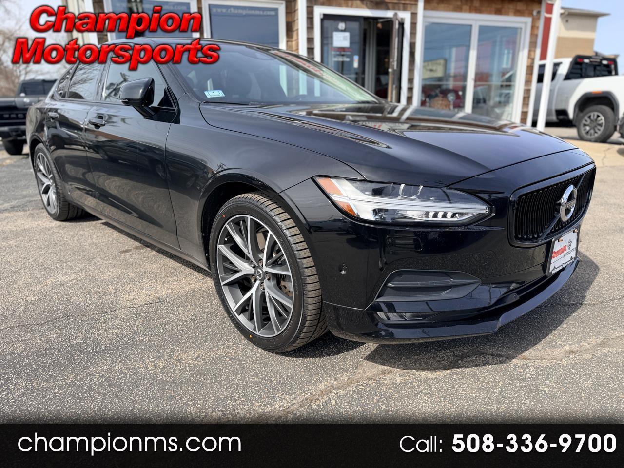 2017 Volvo S90 T6 Momentum AWD