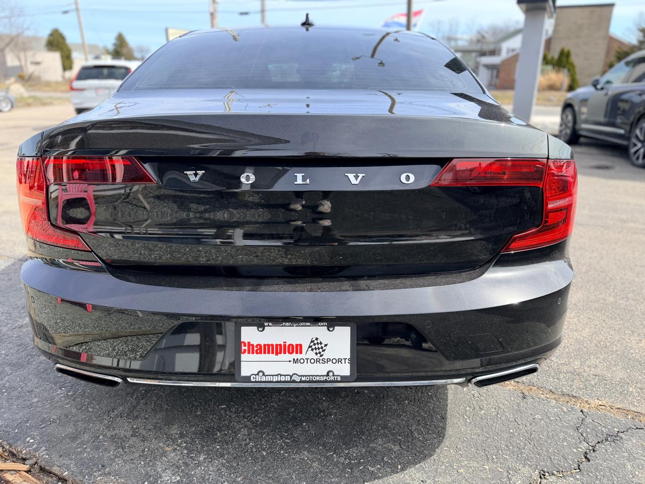 Volvo S90 T6 Momentum AWD 2017