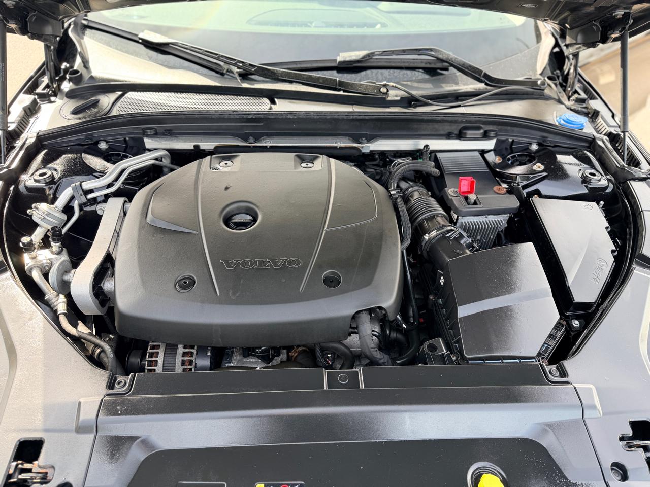 Volvo S90 T6 Momentum AWD 2017