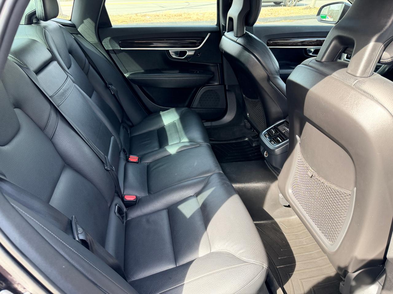 Volvo S90 T6 Momentum AWD 2017