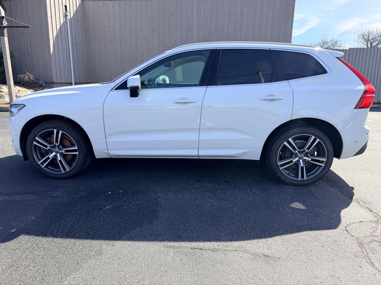 Volvo XC60 T6 Momentum AWD 2019