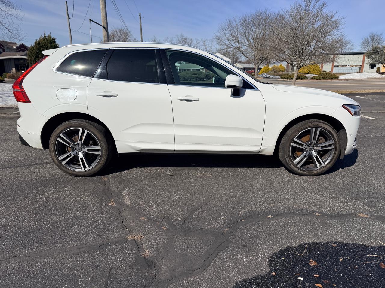 Volvo XC60 T6 Momentum AWD 2019