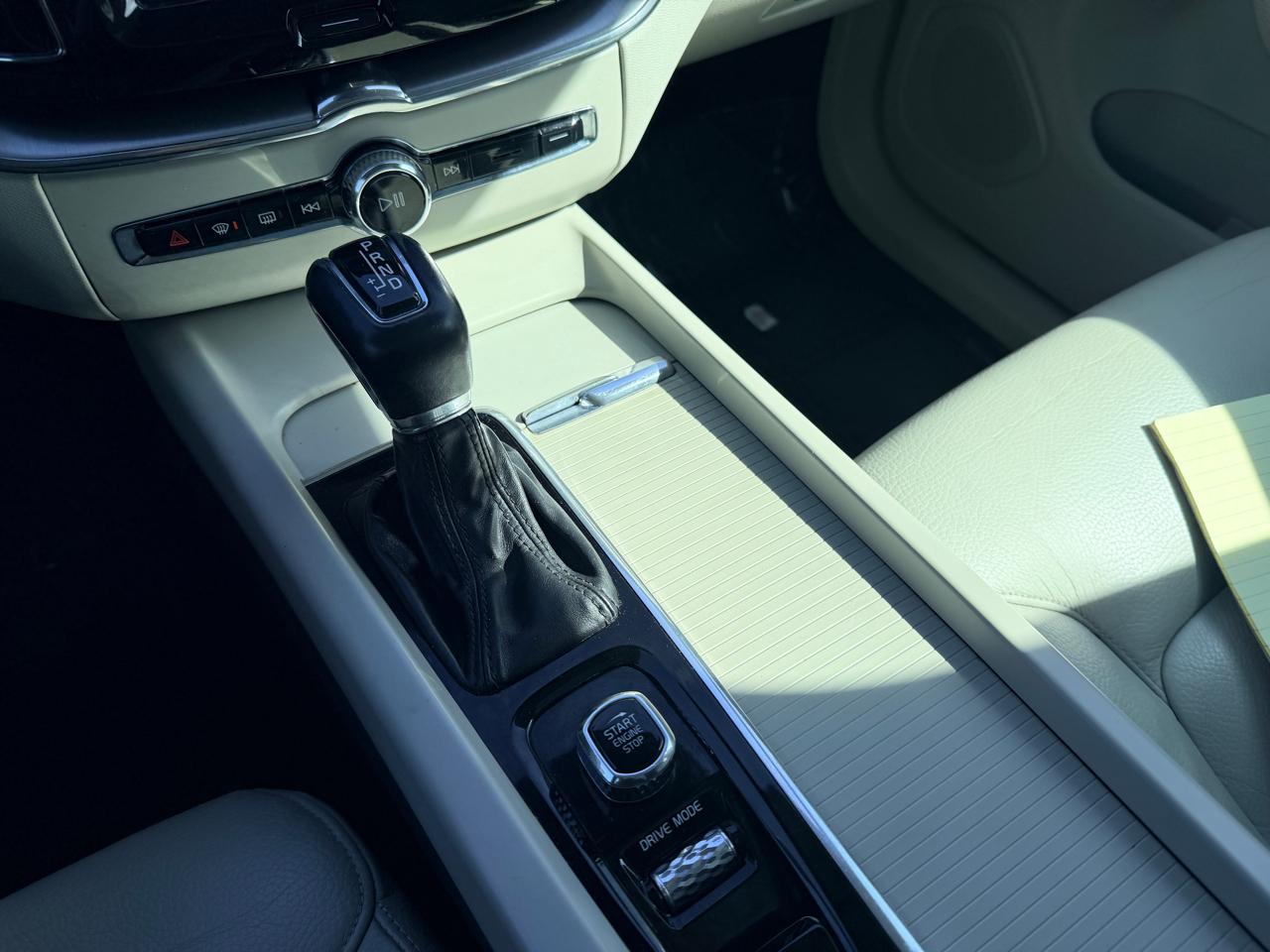 Volvo XC60 T6 Momentum AWD 2019