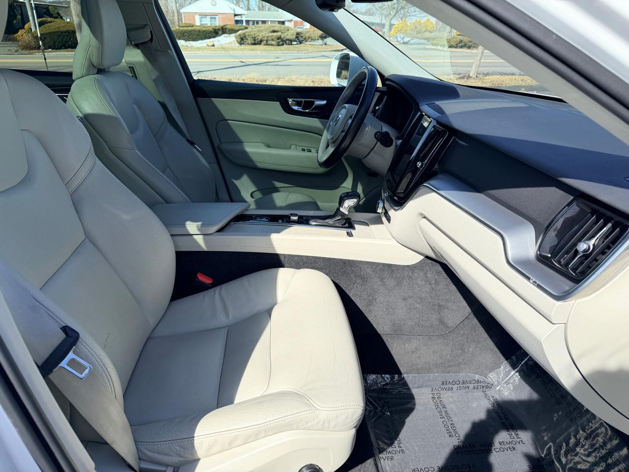 Volvo XC60 T6 Momentum AWD 2019