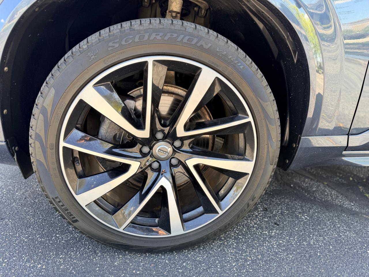 Volvo XC90 T6 Momentum AWD 2018