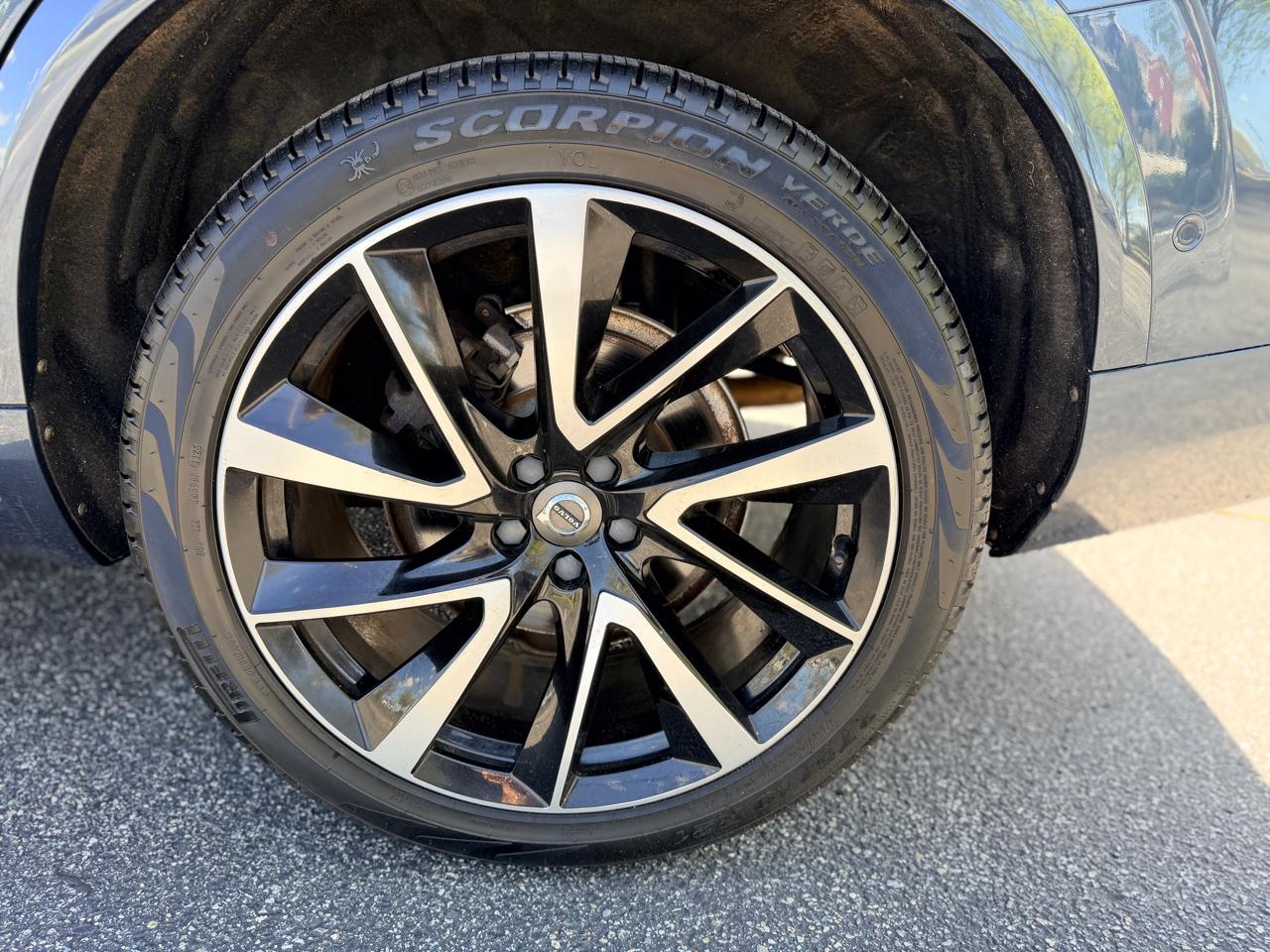 Volvo XC90 T6 Momentum AWD 2018
