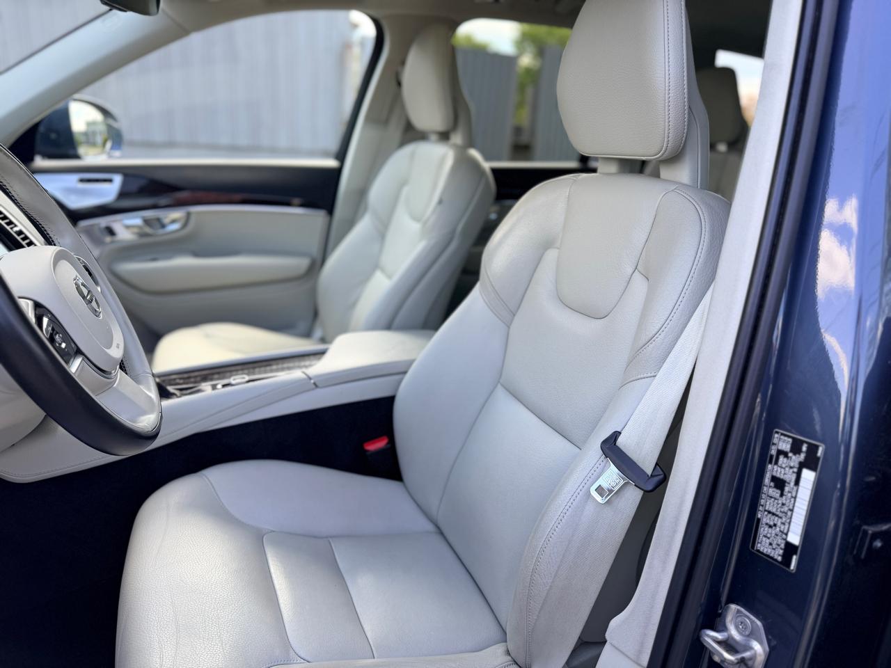 Volvo XC90 T6 Momentum AWD 2018