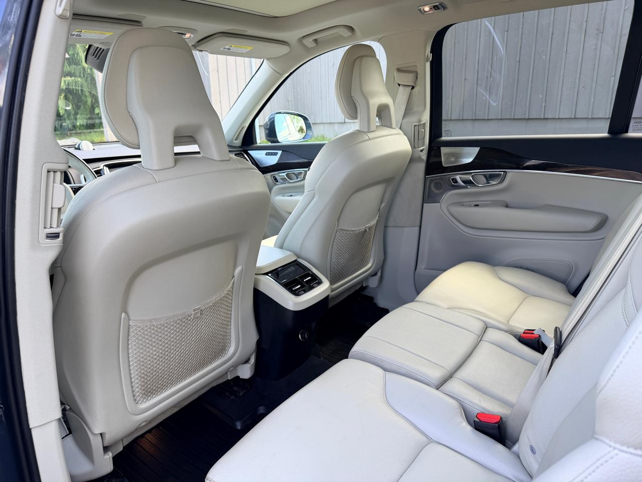 Volvo XC90 T6 Momentum AWD 2018