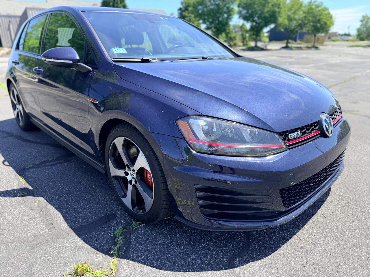 Volkswagen Golf GTI SE 6A 4-Door 2017