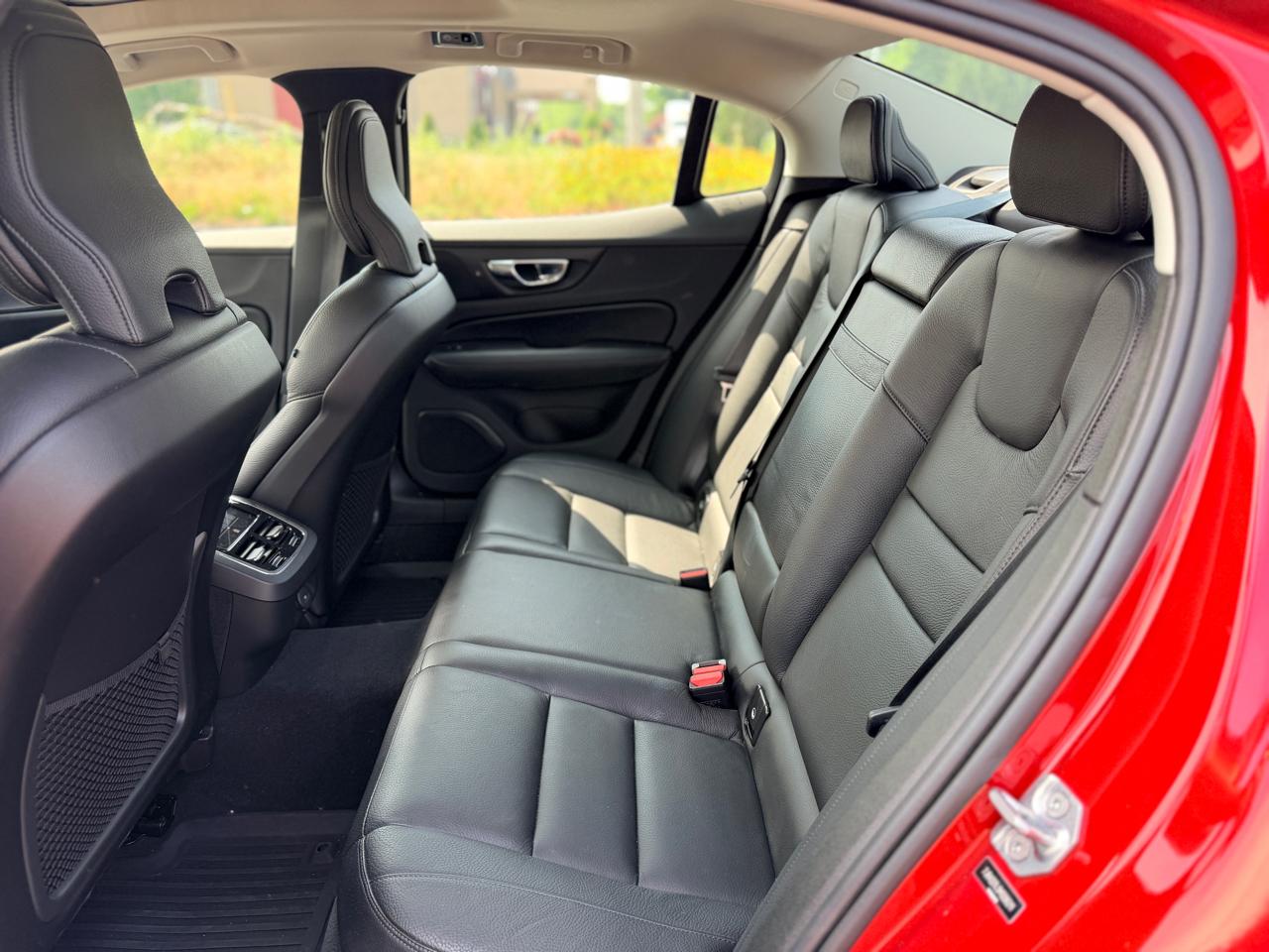 Volvo S60 T6 Momentum AWD 2020