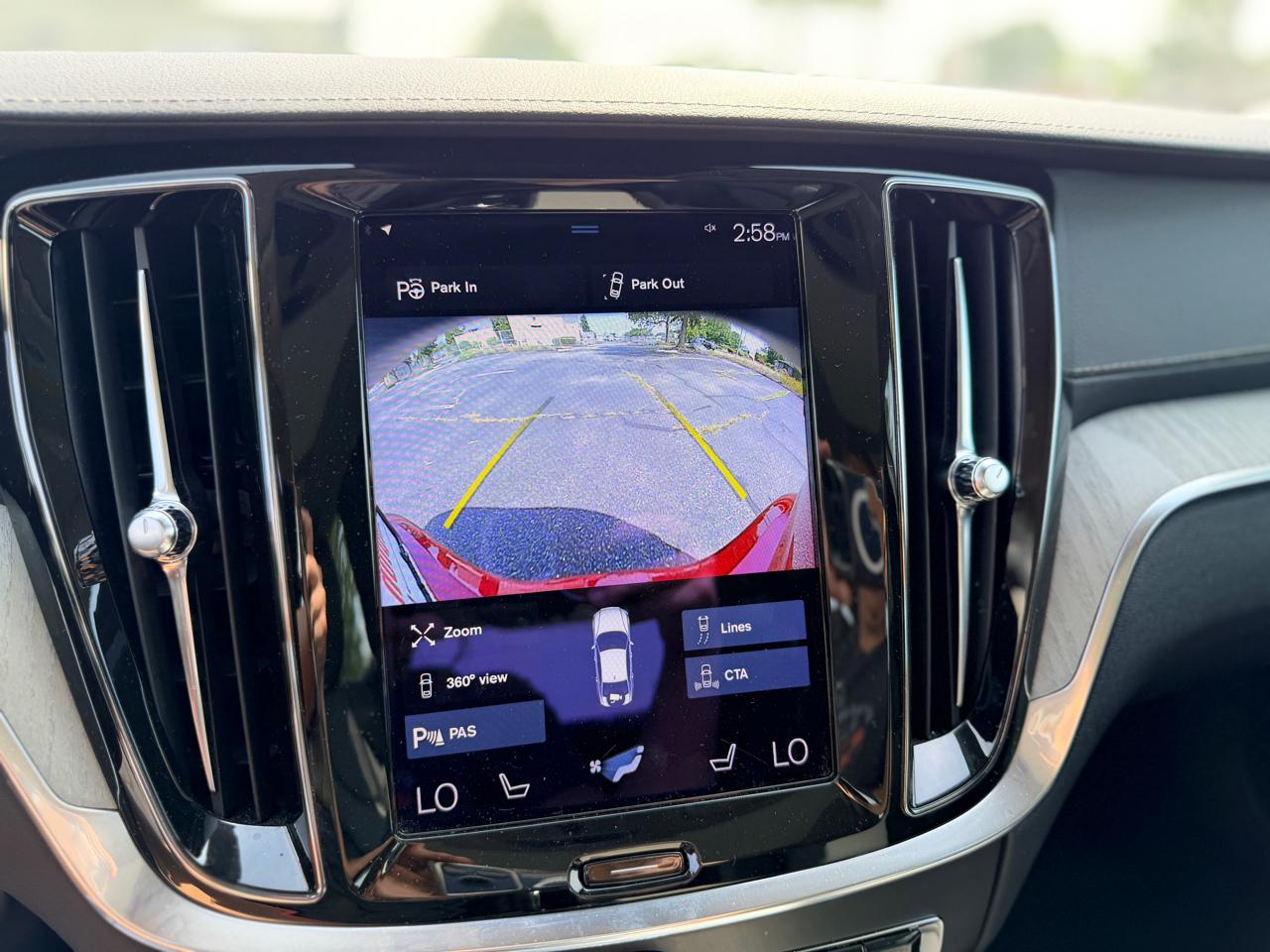 Volvo S60 T6 Momentum AWD 2020