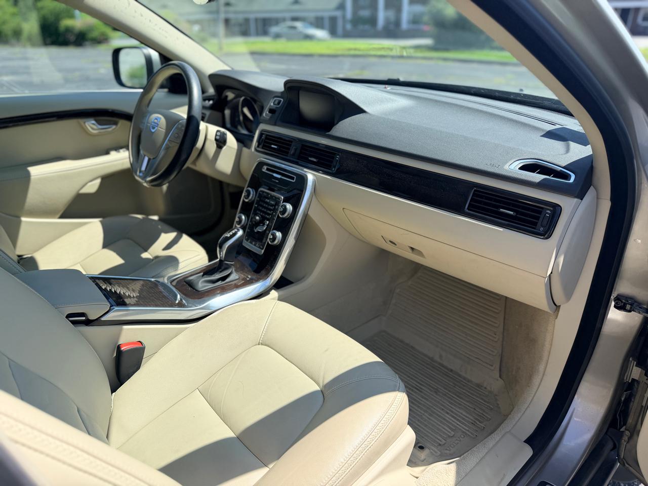 Volvo XC70 3.0 Platinum 4WD 2015