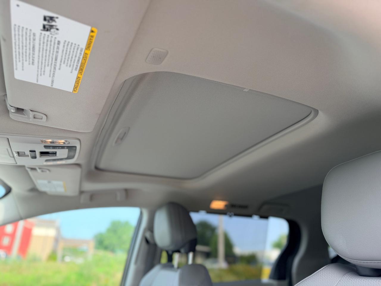Toyota Sienna XLE 7-Passenger AWD 2022
