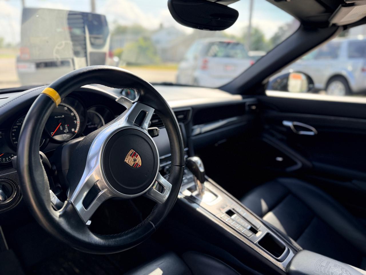 2015 Porsche 911 Turbo - Photo 8