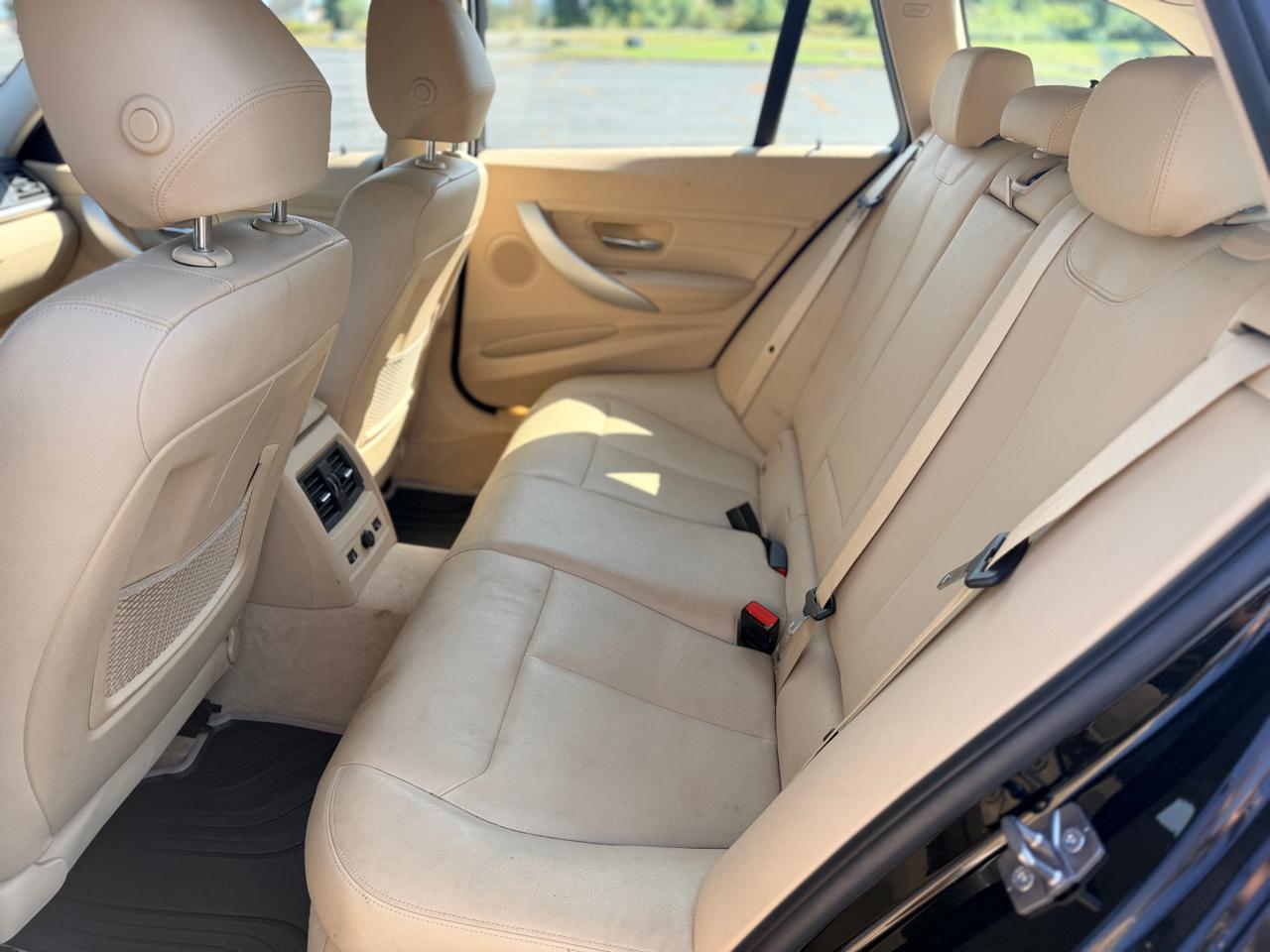 BMW 3-Series Sport Wagon 328i xDrive 2014