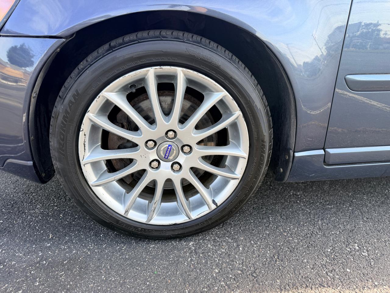Volvo S40 2.4i 2010