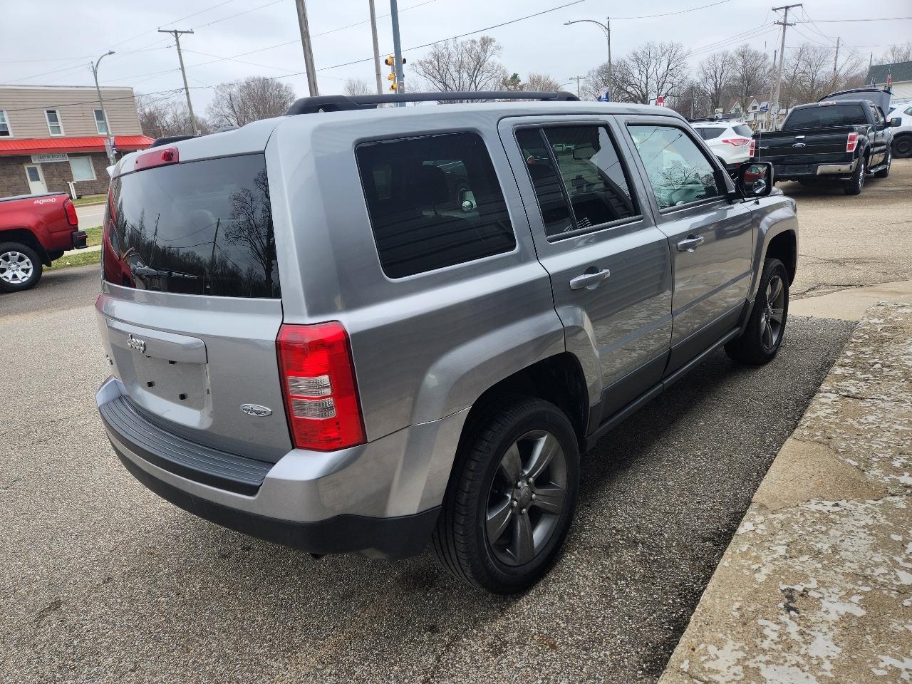 Jeep Patriot 4WD 4dr High Altitude Edition 2015