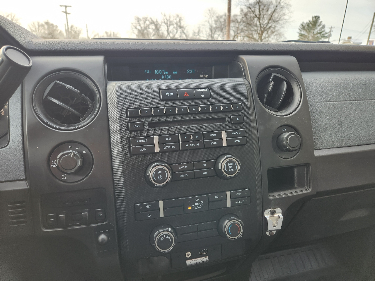 Ford F-150 4WD SuperCab 145" Lariat 2013