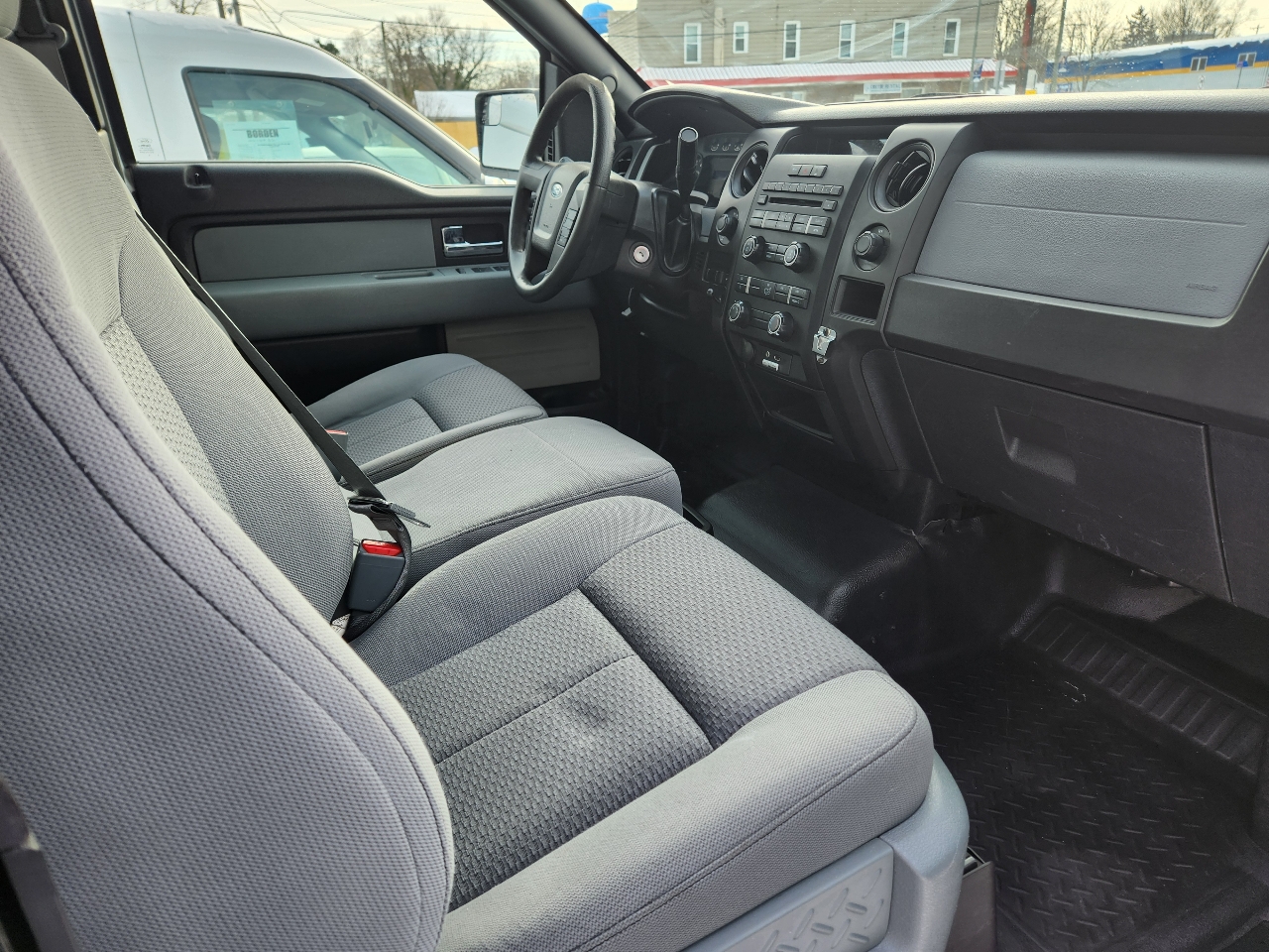 Ford F-150 4WD SuperCab 145" Lariat 2013