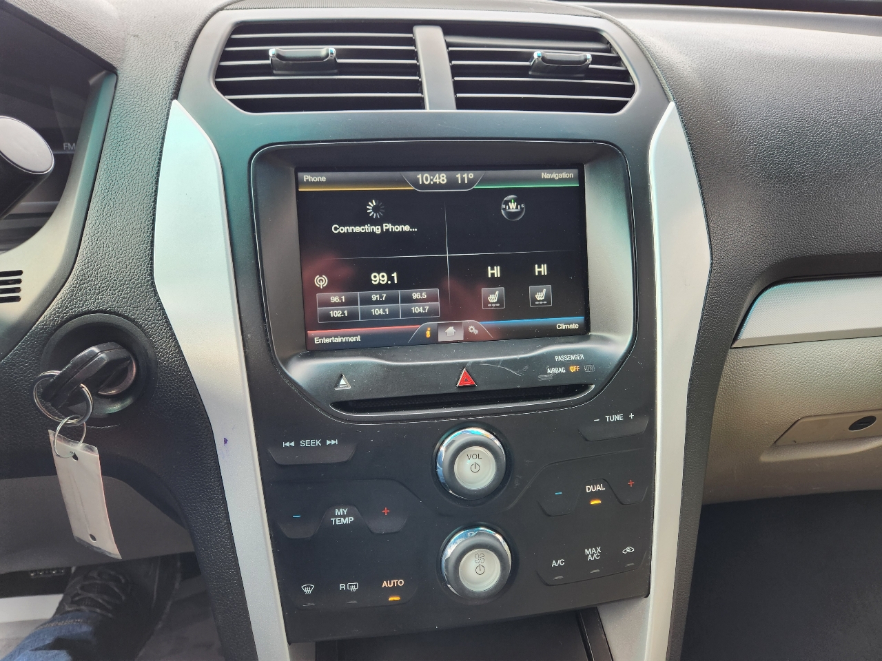 Ford Explorer 4WD 4dr XLT 2014