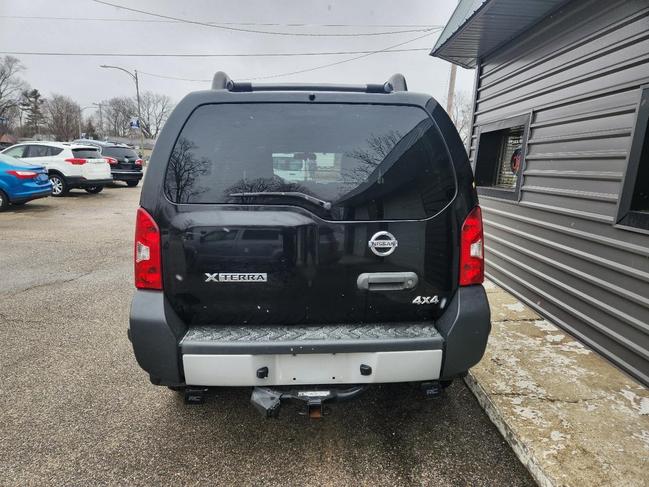 Nissan Xterra 4WD 4dr Auto S 2010