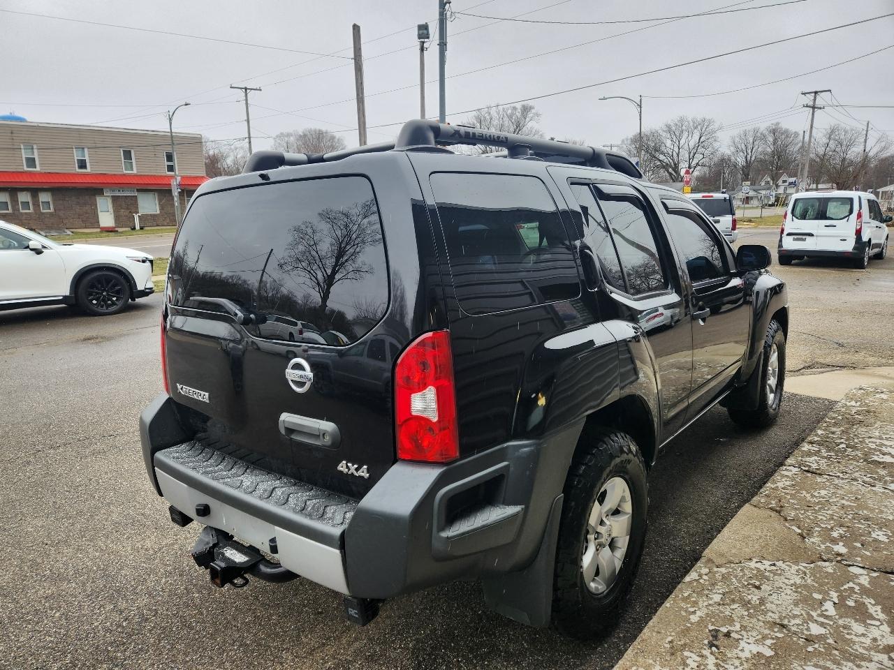 Nissan Xterra 4WD 4dr Auto S 2010