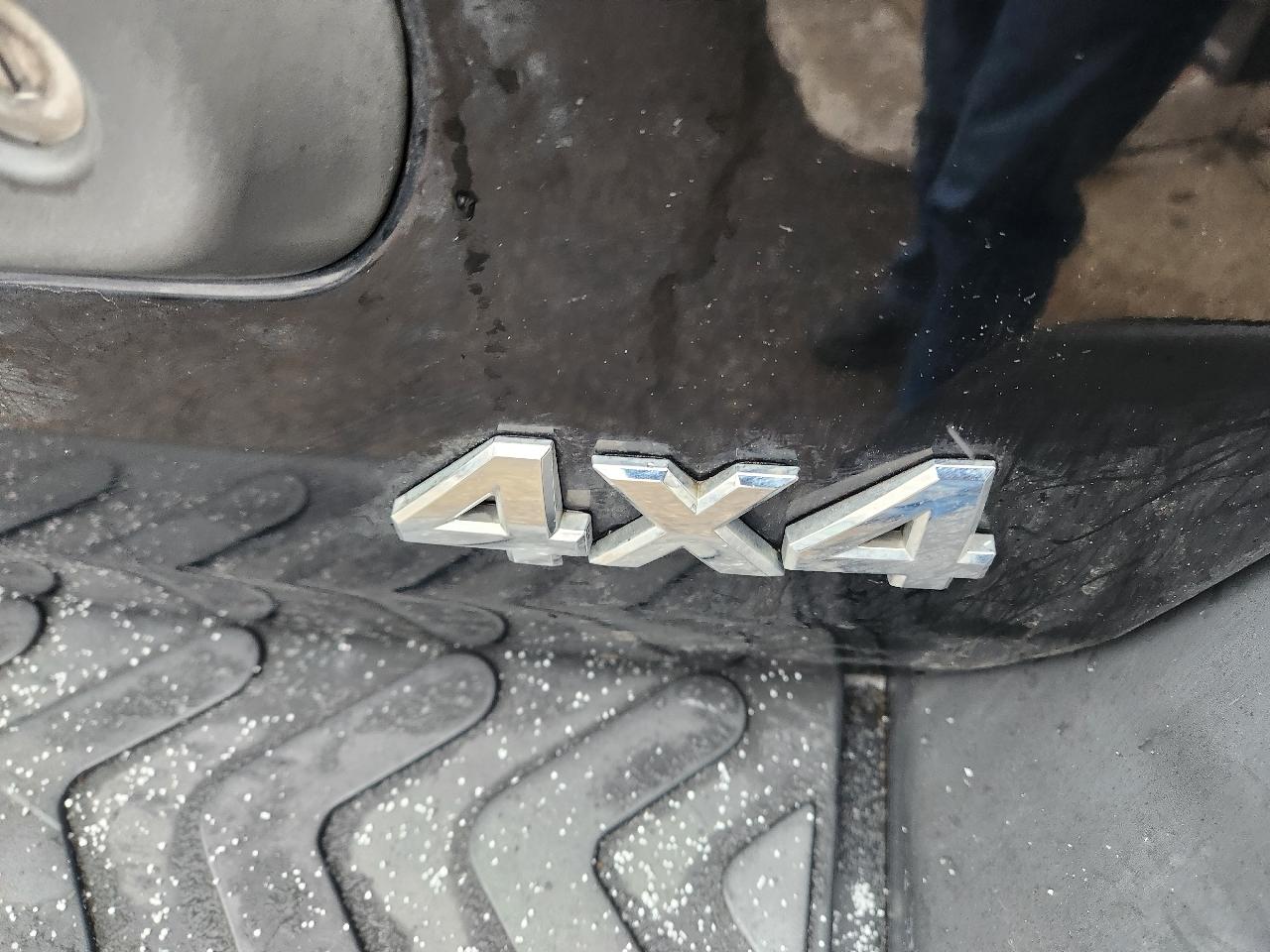 Nissan Xterra 4WD 4dr Auto S 2010