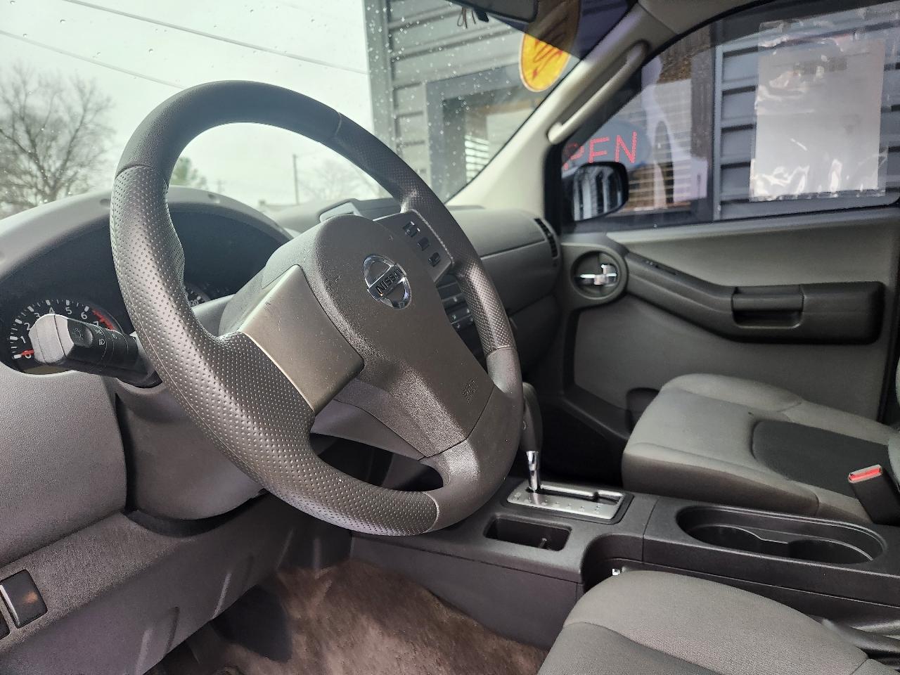 Nissan Xterra 4WD 4dr Auto S 2010