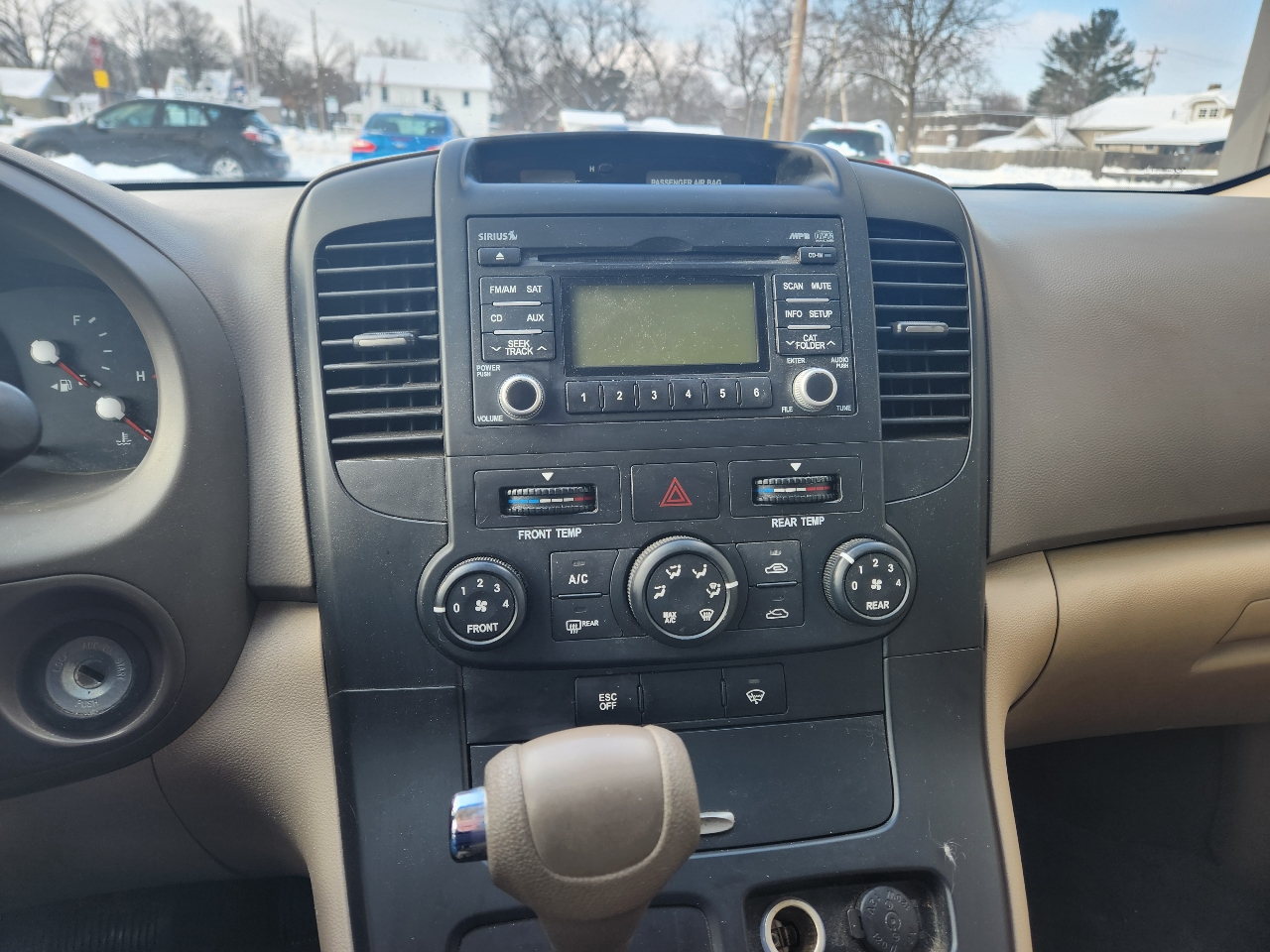 Kia Sedona 4dr LWB LX 2010