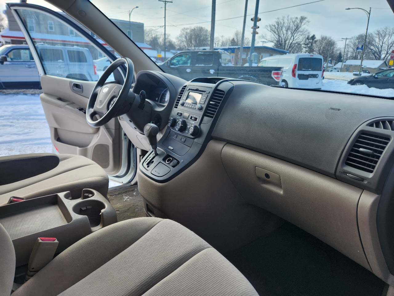 Kia Sedona 4dr LWB LX 2010