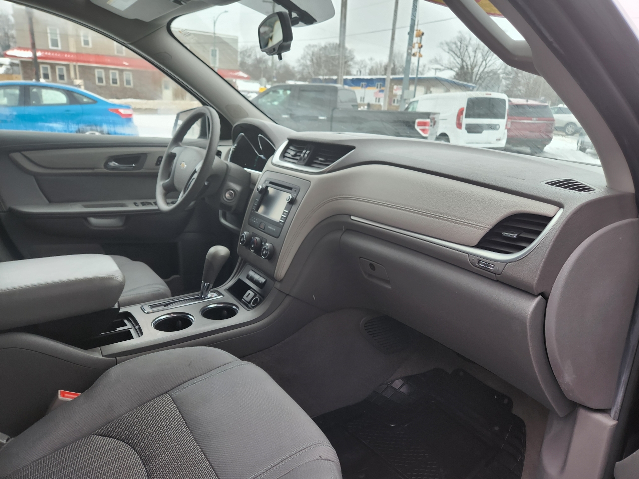 Chevrolet Traverse FWD 4dr LS w/1LS 2017