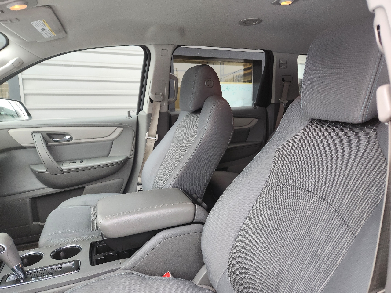 Chevrolet Traverse FWD 4dr LS w/1LS 2017