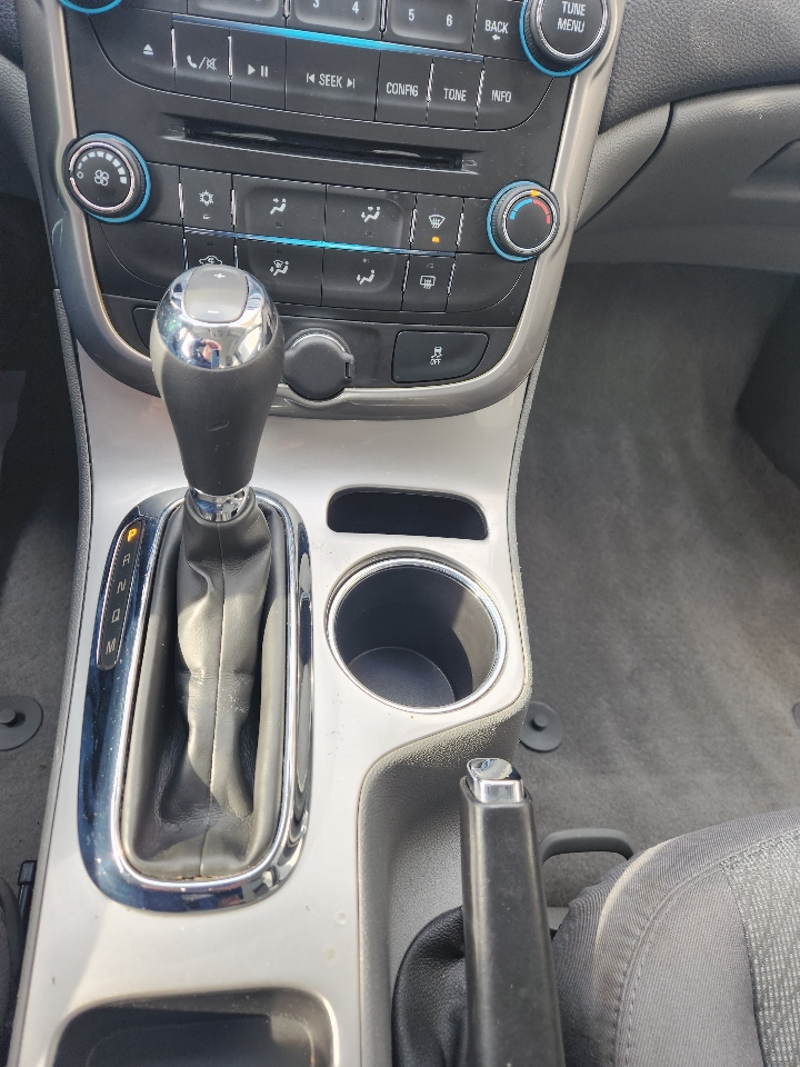 Chevrolet Malibu 4dr Sdn LS w/1LS 2015