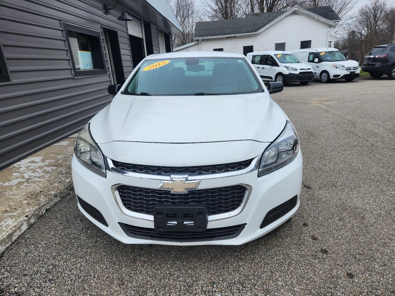 Chevrolet Malibu 4dr Sdn LS w/1LS 2015