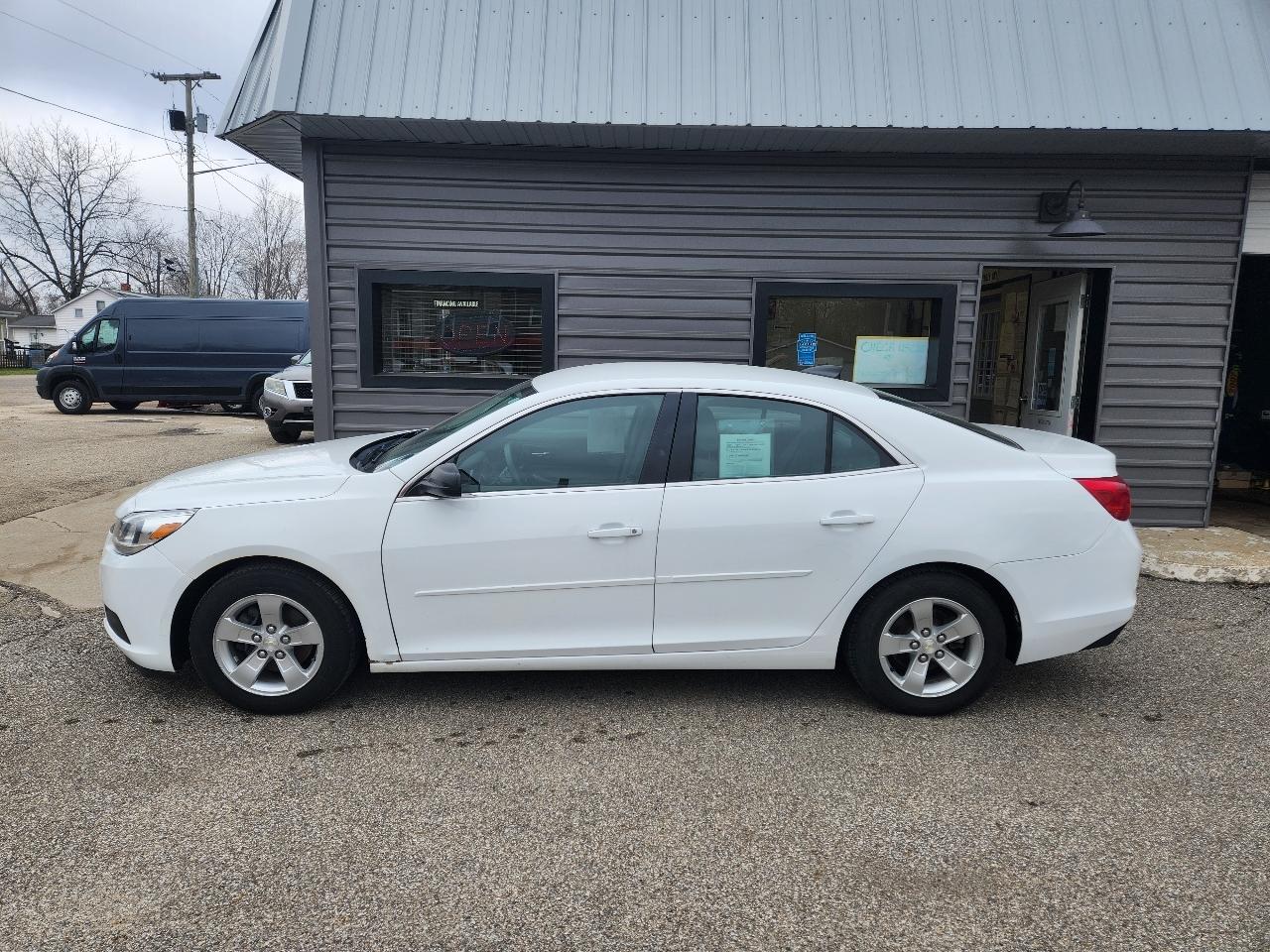 Chevrolet Malibu 4dr Sdn LS w/1LS 2015