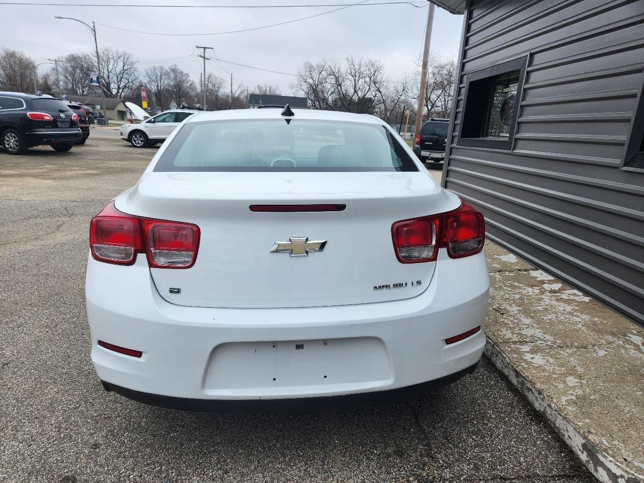 Chevrolet Malibu 4dr Sdn LS w/1LS 2015