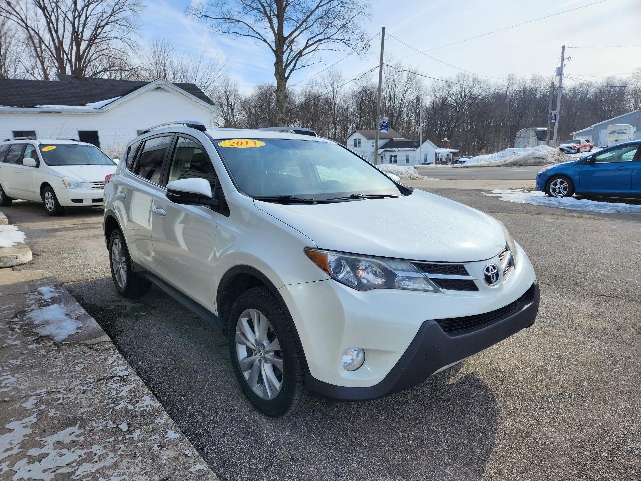Toyota RAV4 AWD 4dr Limited (Natl) 2013