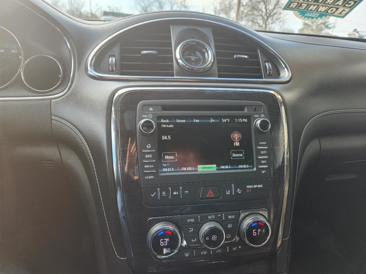 Buick Enclave FWD 4dr Leather 2016