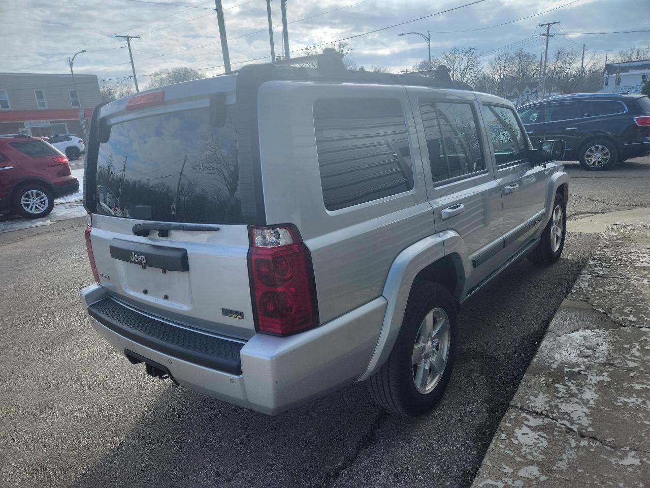 Jeep Commander 4WD 4dr Sport 2007