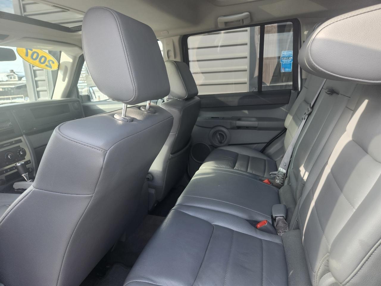 Jeep Commander 4WD 4dr Sport 2007